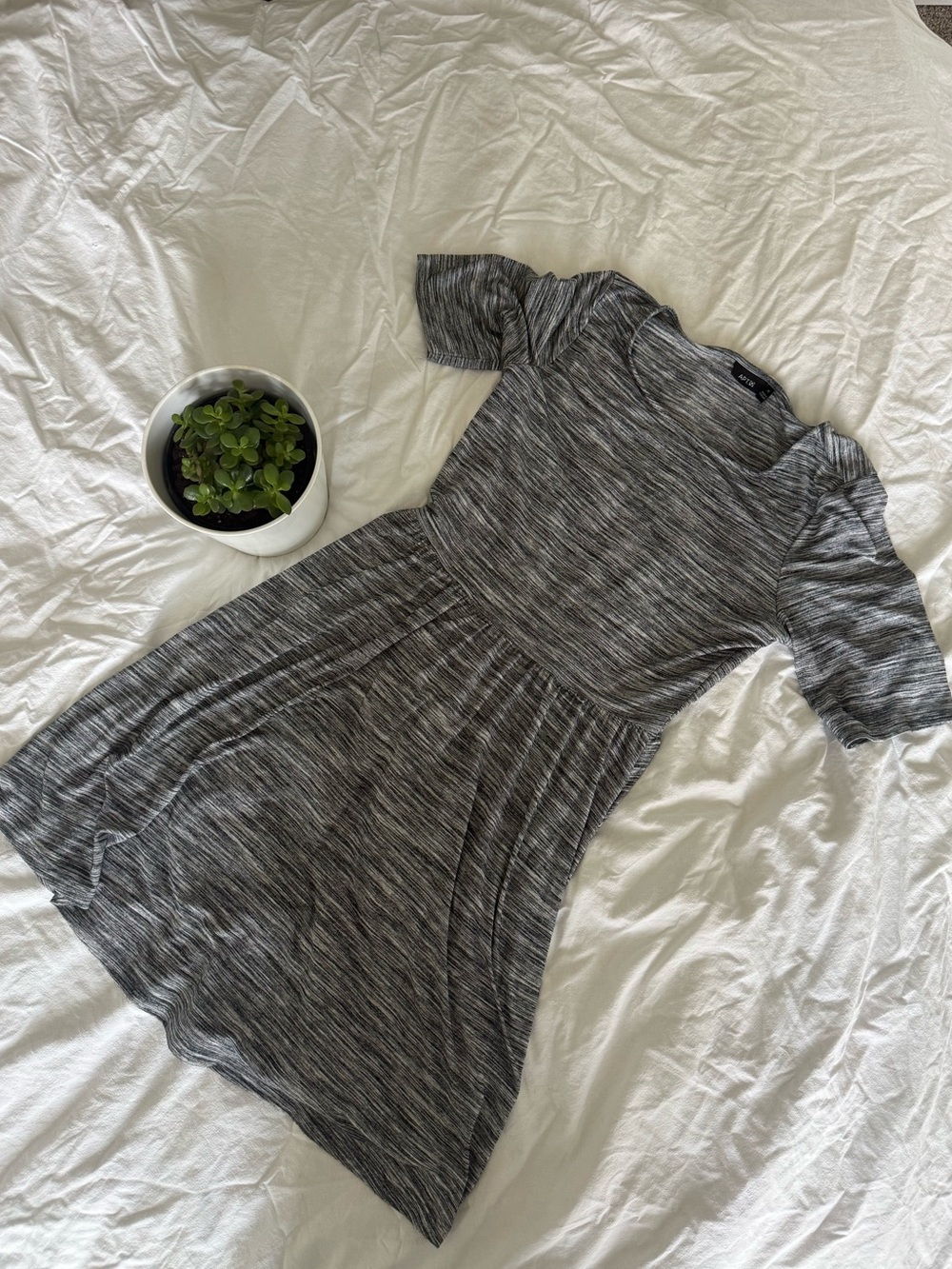 Apt. 9 Heathered Gray Fit-and-Flare Midi Dress